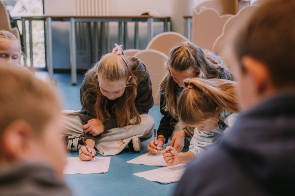 Stark Projekt | Gemeinsam durch die STARK-Welt: Kinder testen unser Konzept